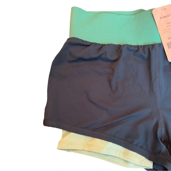🤠 SOLD 🤠 NWT Womens Fabletics Olesia Shorts Medium 6-8 Lined Workout Athletic - Picture 3 of 6